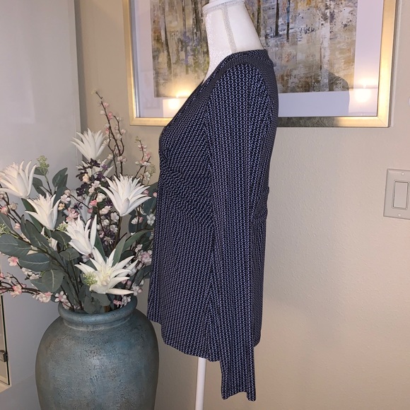 Loft Ann Taylor  stretchy long sleeves top - Picture 4 of 14